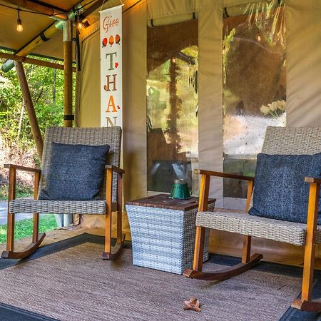 Hotel Firefly Season Glamping Sevierville Exterior foto